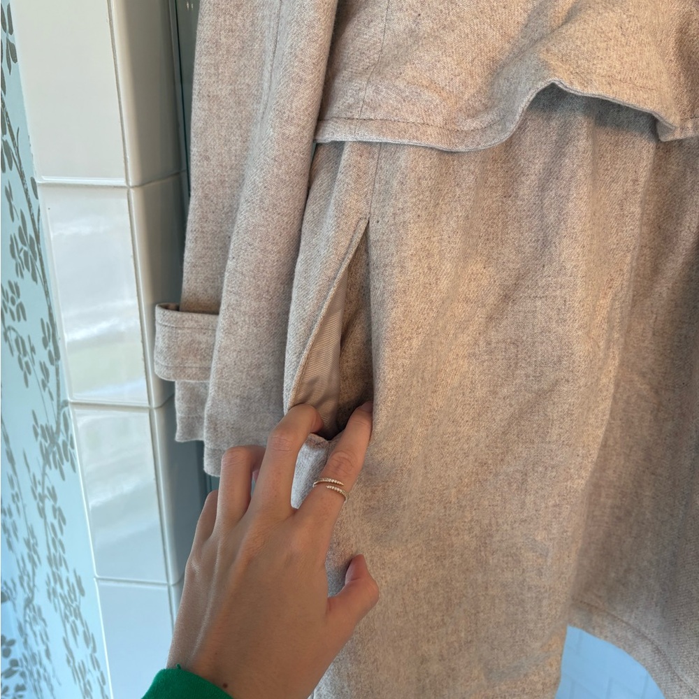 Women's Coat - Cream - Picture 7 of 7